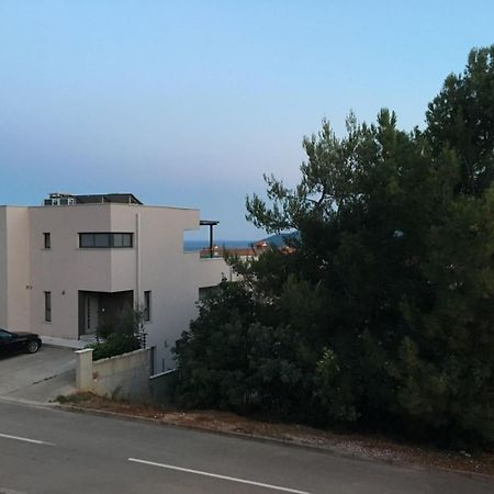 Gorgeous Biserka Apartment Near The Sea Rabac Esterno foto