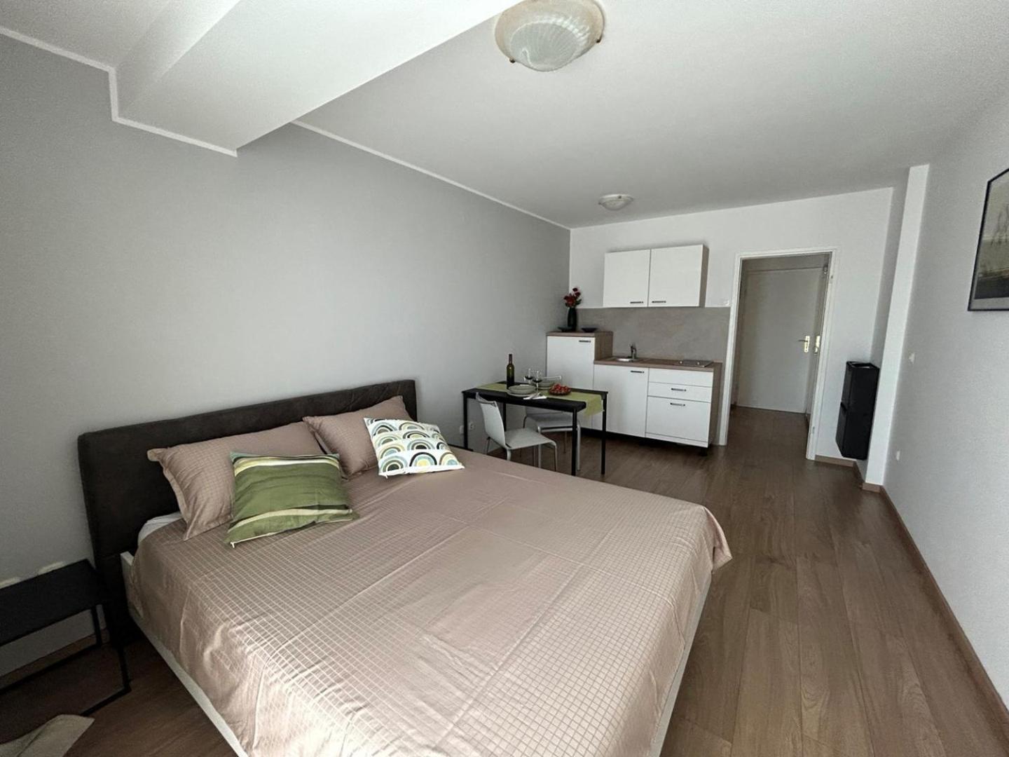 Gorgeous Biserka Apartment Near The Sea Rabac Esterno foto