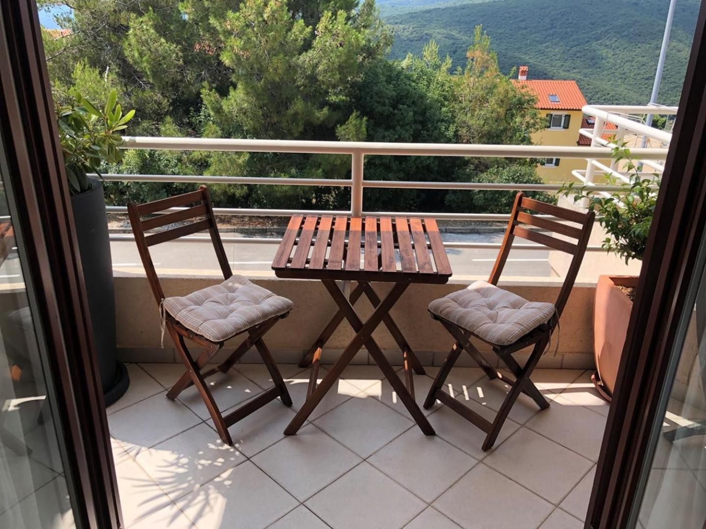 Gorgeous Biserka Apartment Near The Sea Rabac Esterno foto